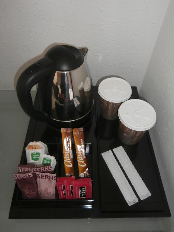 Standard Doppel-/Zweibettzimmer mit Balkon